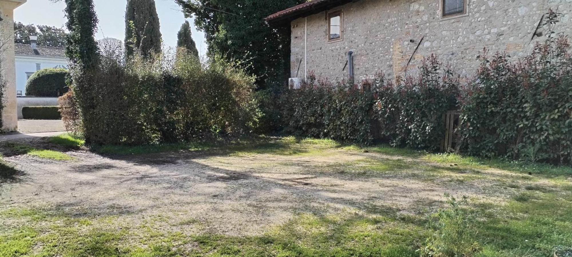 Stasion Di Pueste Nogaredo Buitenkant foto