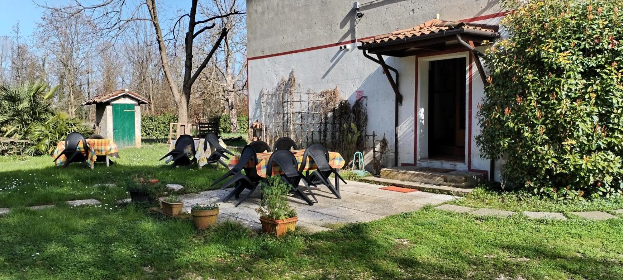 Stasion Di Pueste Nogaredo Buitenkant foto