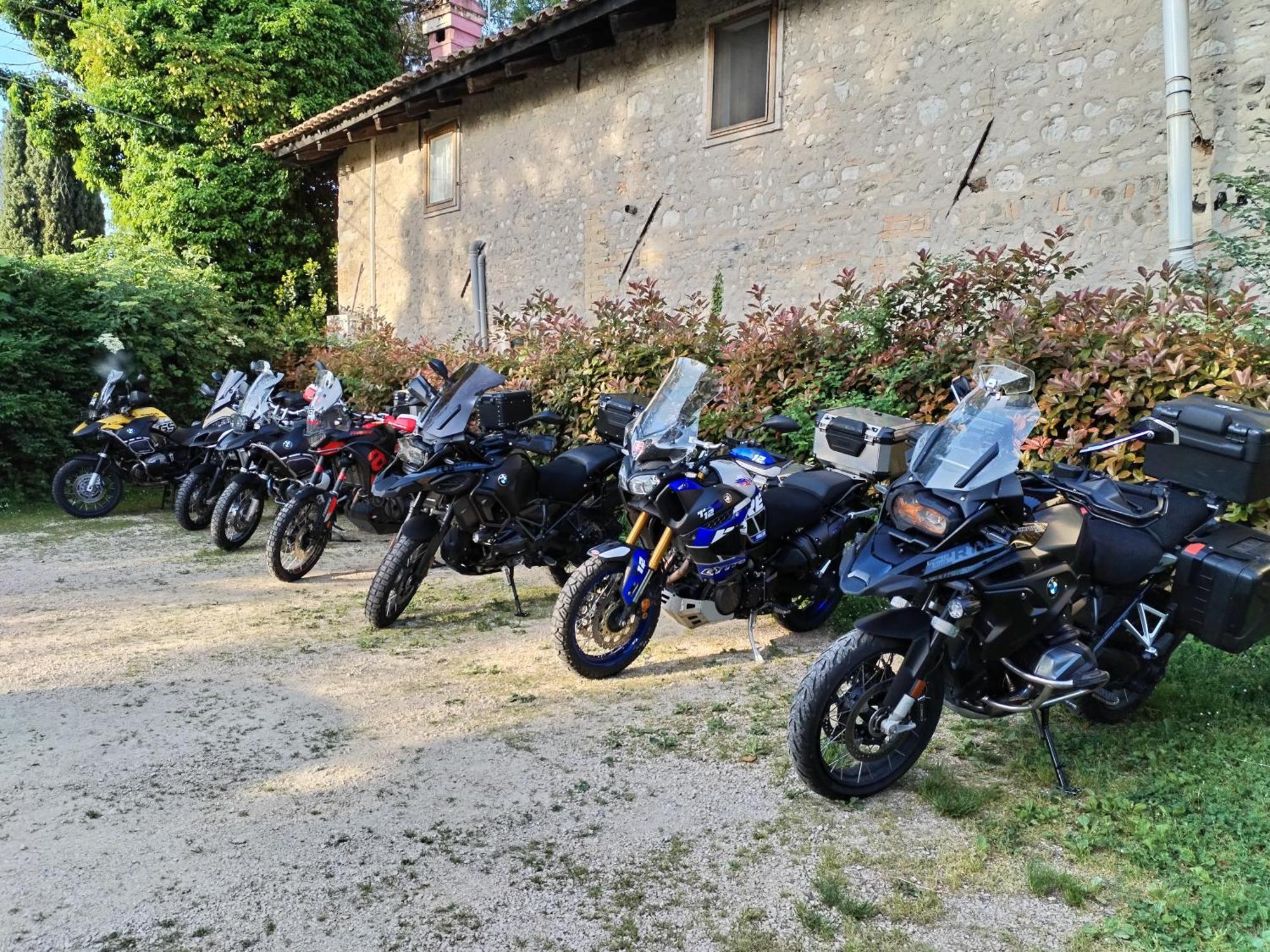 Stasion Di Pueste Nogaredo Buitenkant foto