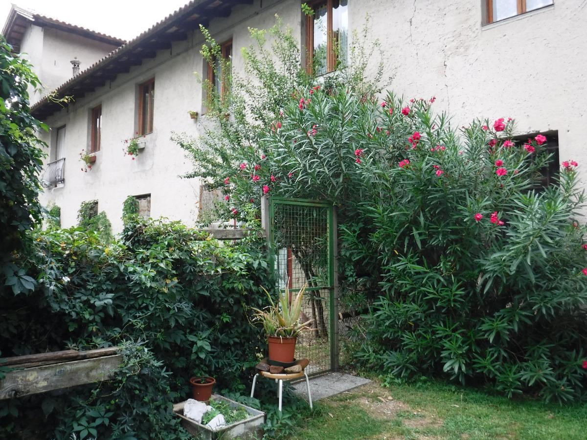 Stasion Di Pueste Nogaredo Buitenkant foto